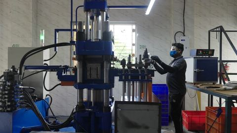 Rubber-to-Metal Bonding